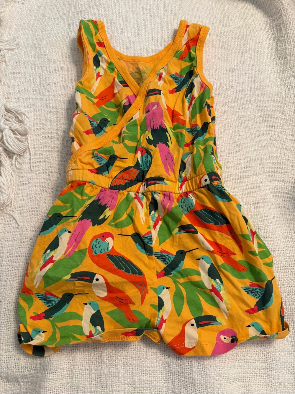 Tea Collection Girl’s Romper Yellow Tropical Print size 5 (reversible)